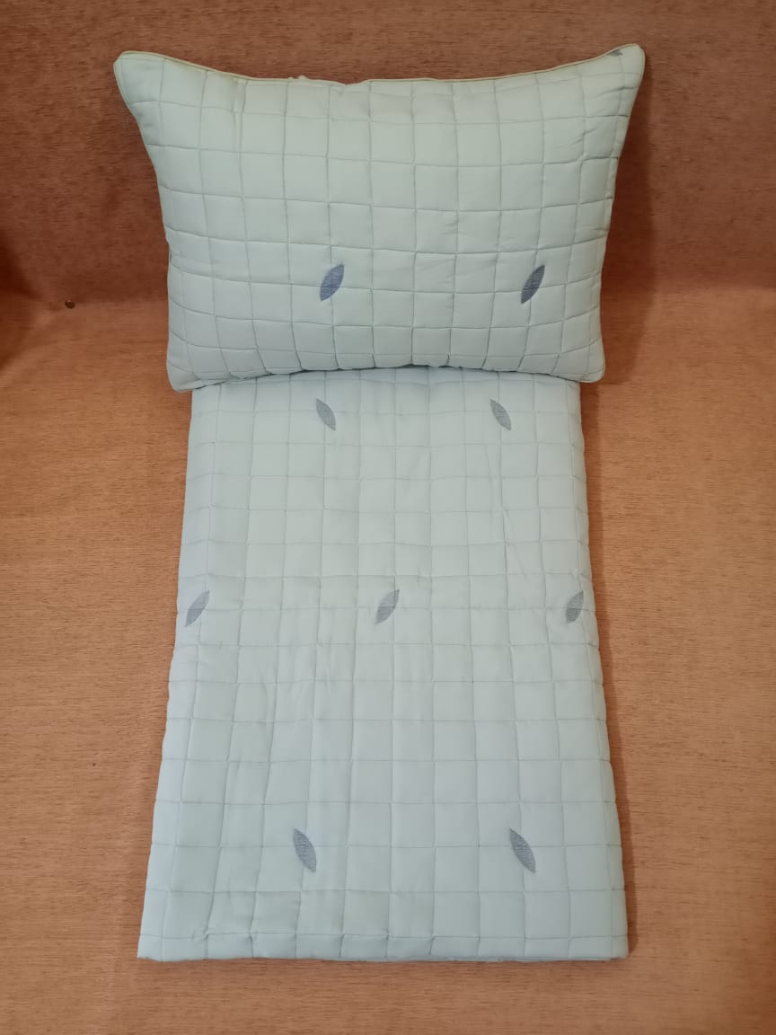 Designer  Quilted Double Bed Bedcover BY HOMIEKART