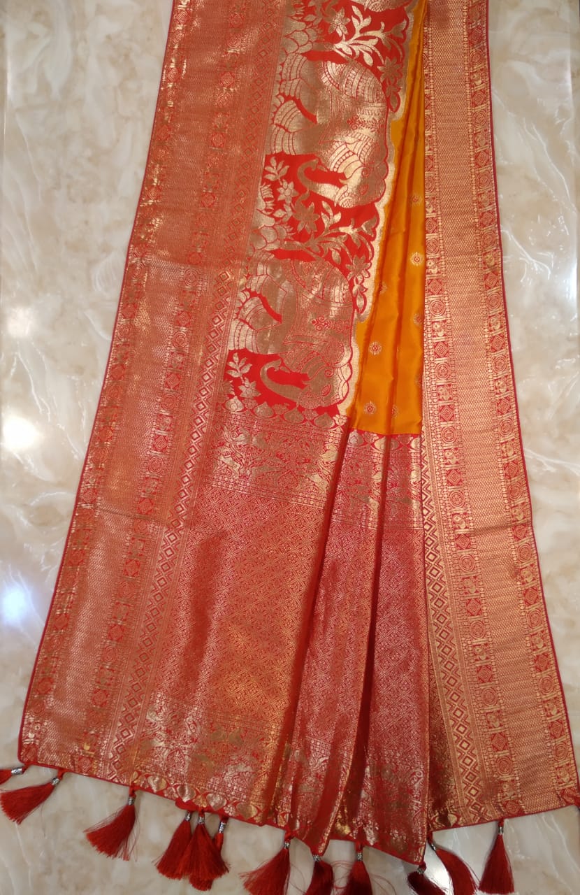 Traditional Booti Style Heavy Border Banarsi Silk Saree