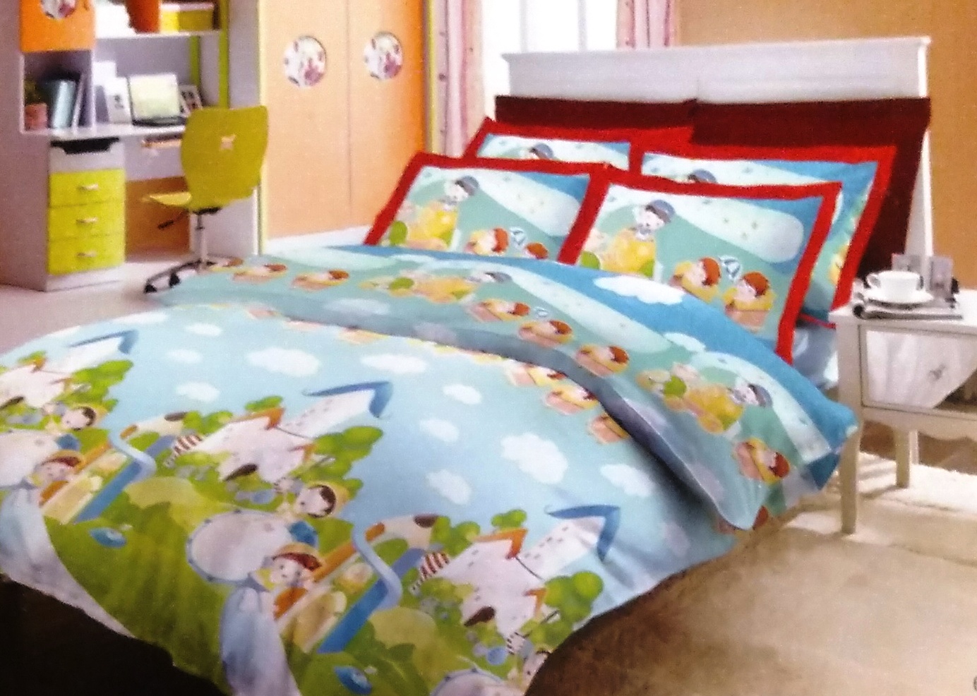 BOMBAY DYEING Glow Kids 2+2 Bedsheets Set