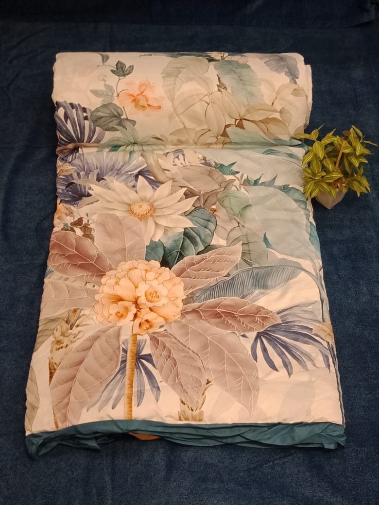 High Definition Panel Print Super Soft Tencel Fabric Comforter By Metropolis