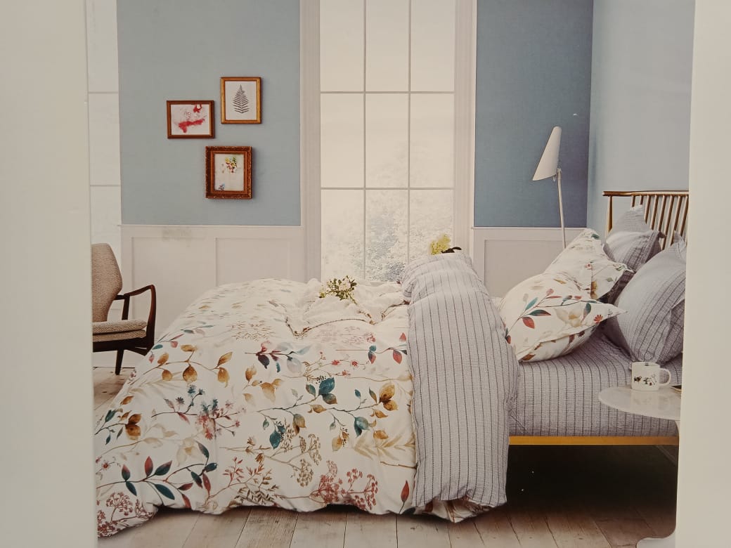 Spring Morning Poly Cotton Bedsheet Set by metropolis