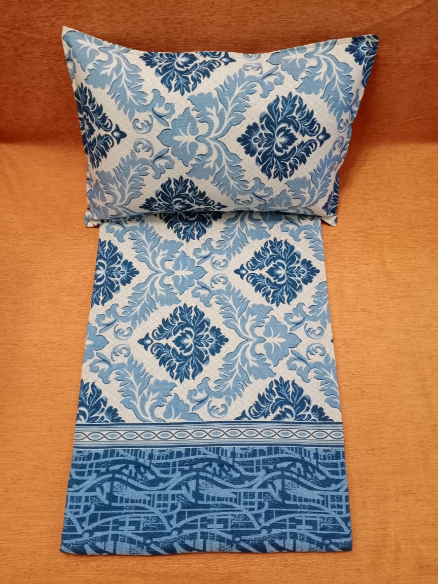 Damask Double Bedcover BY HOMIEKART