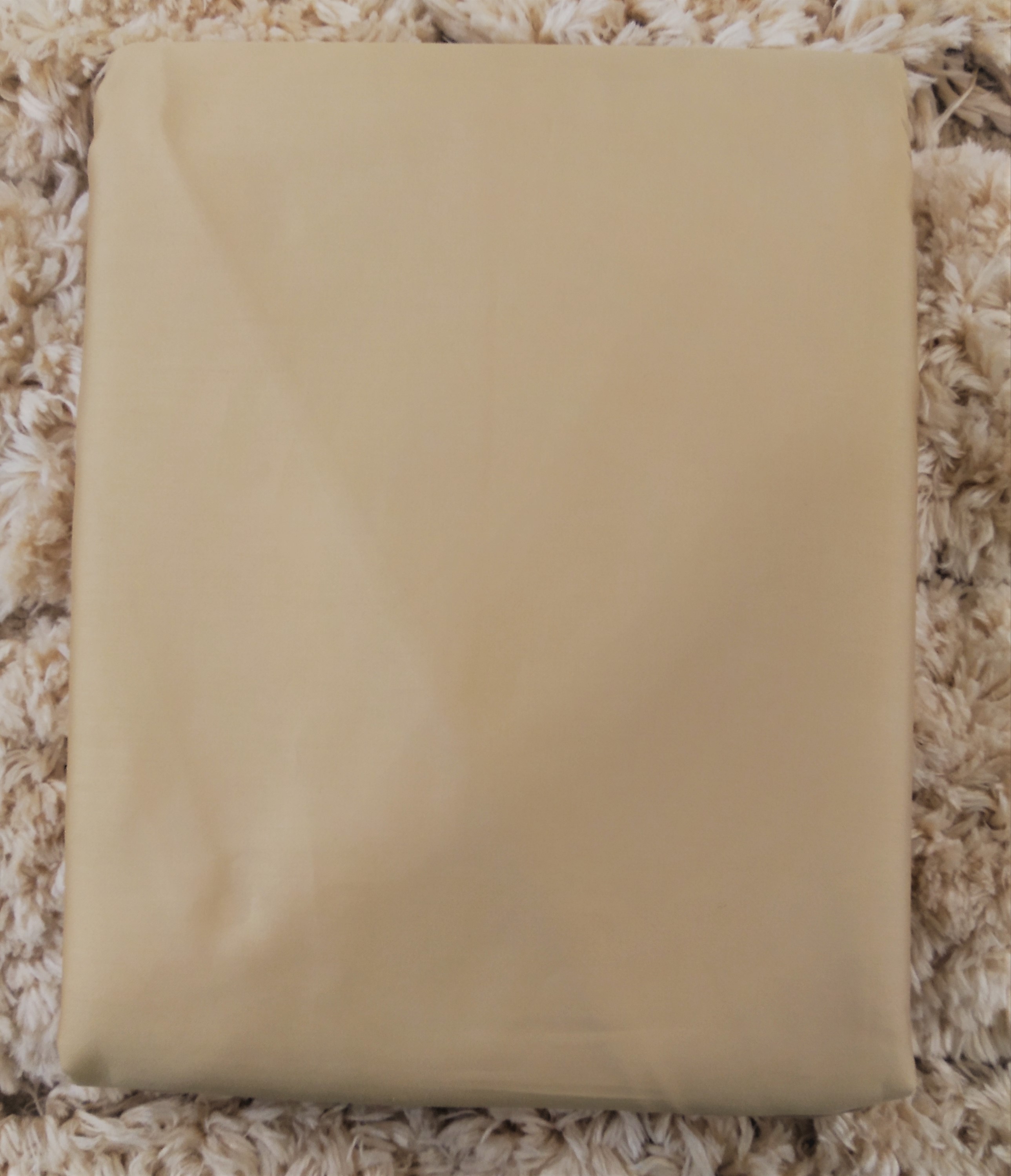 UNIVERSAL DWELLINGS Solid Bedsheet by SPACES CORE