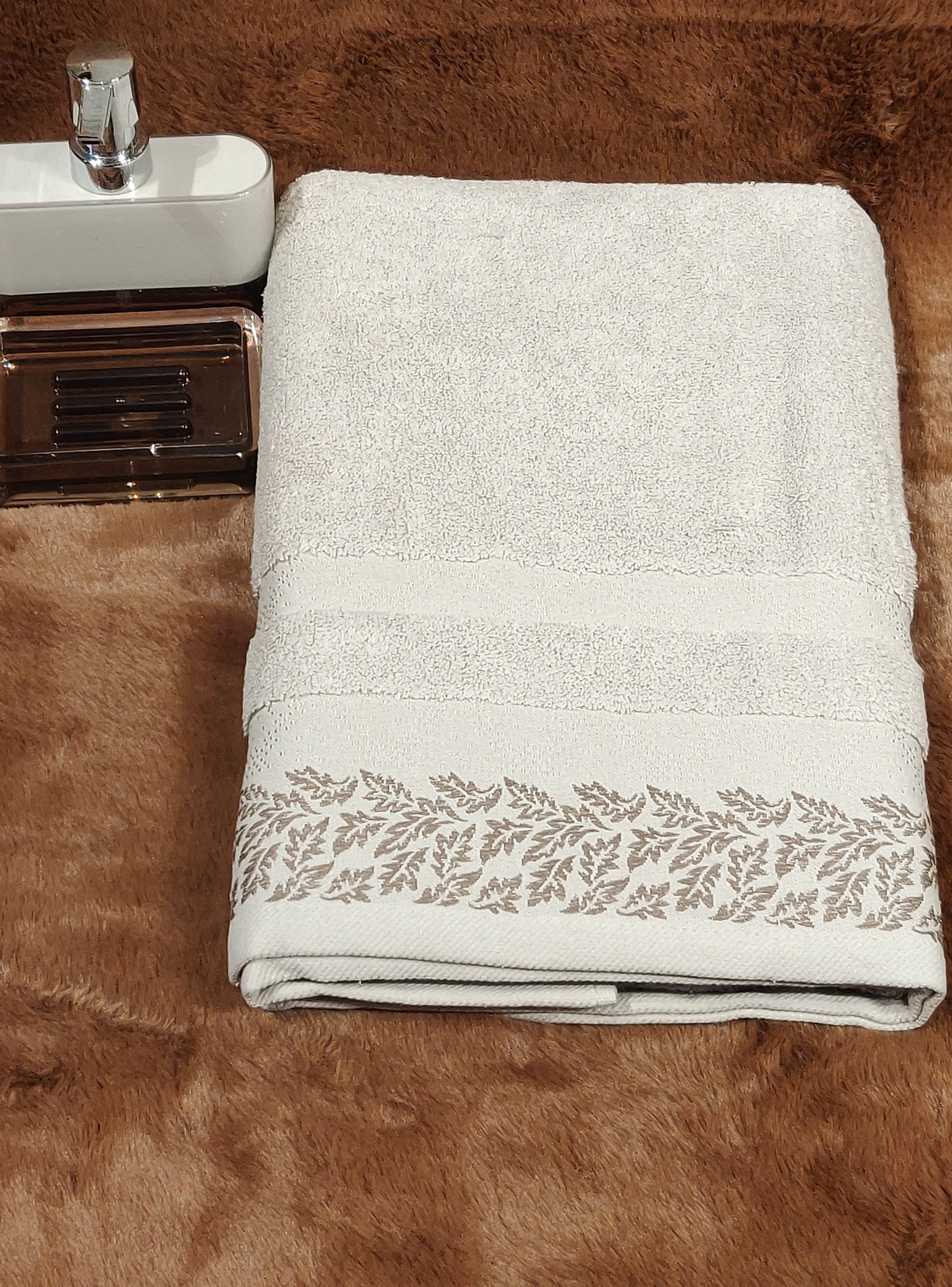 ARIANA Bath Towel by PORTICO