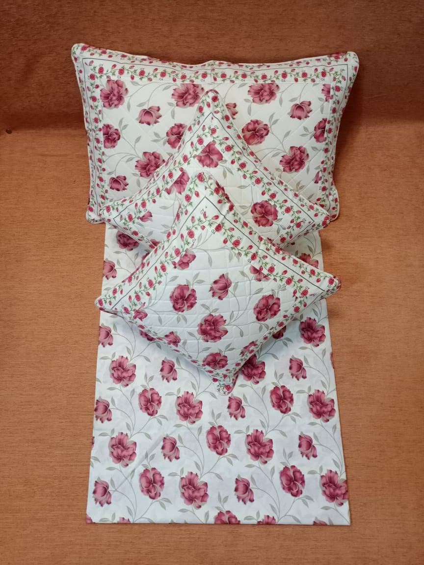 Floral Printed Bedcover Set by Homiekart