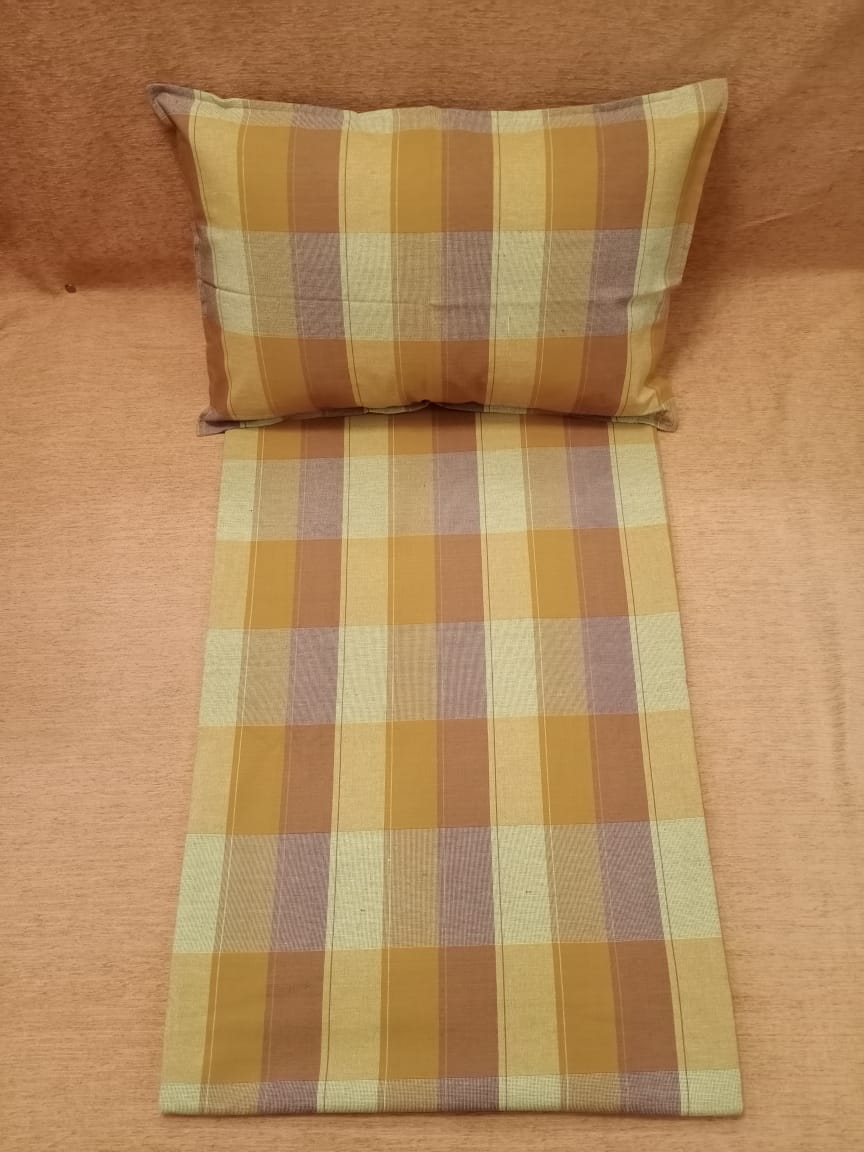 Handloom Cotton Checkered Double Bedcover BY HOMIEKART