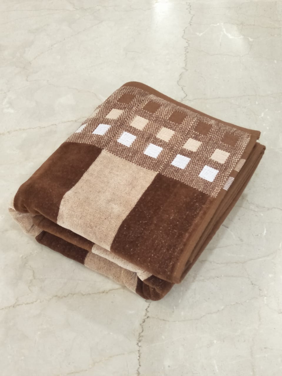 Super Soft & Highly Absorbent  Printed Towel By by HOMIEKART