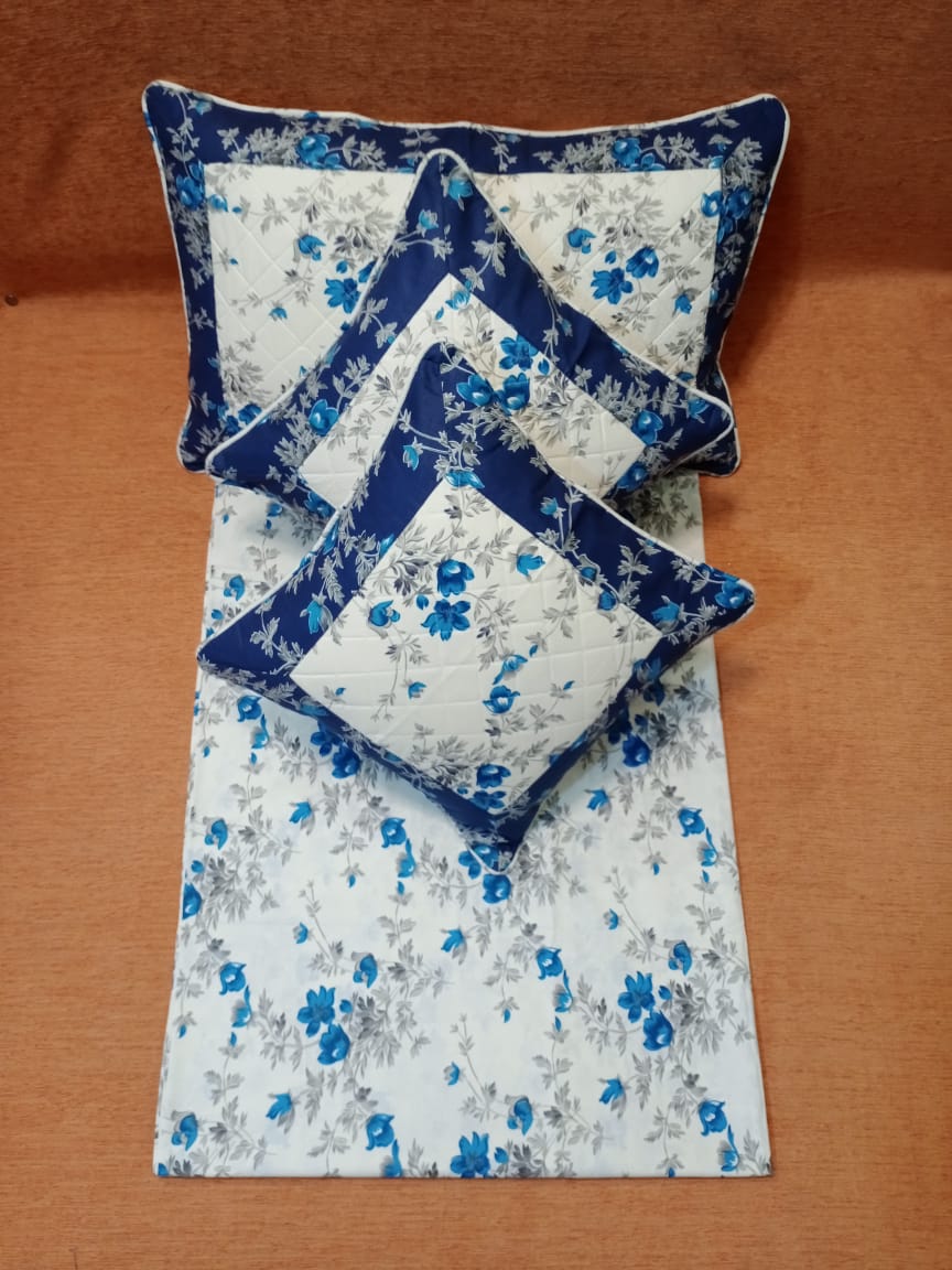 Floral Printed Bedcover Set by Homiekart