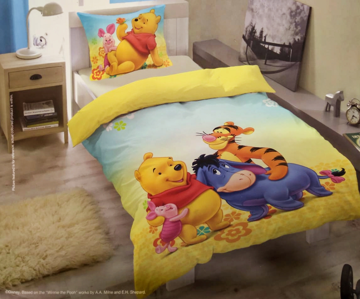 Winnie the Pooh Kids Bedsheet by DDECOR
