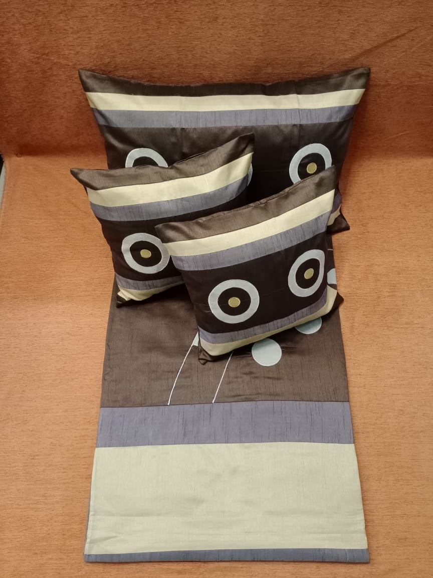 Silk Double Bedcover BY HOMIEKART