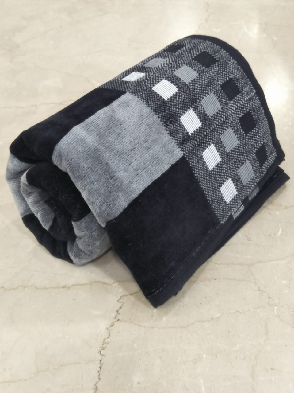 Super Soft & Highly Absorbent  Printed Towel By by HOMIEKART