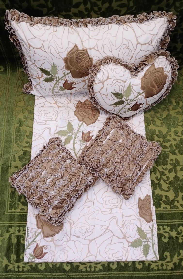 Designer Embroidered Double Bedcover BY HOMIEKART