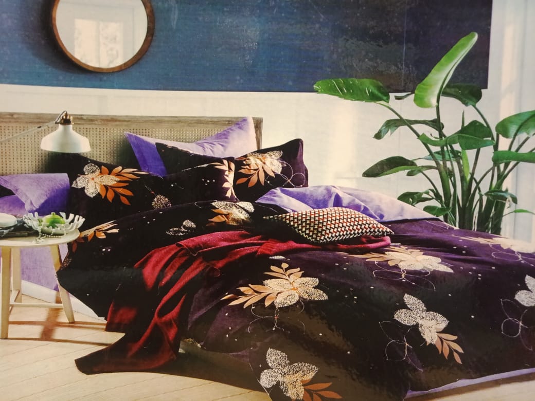 Hilton Bedsheet Set by Metropolis