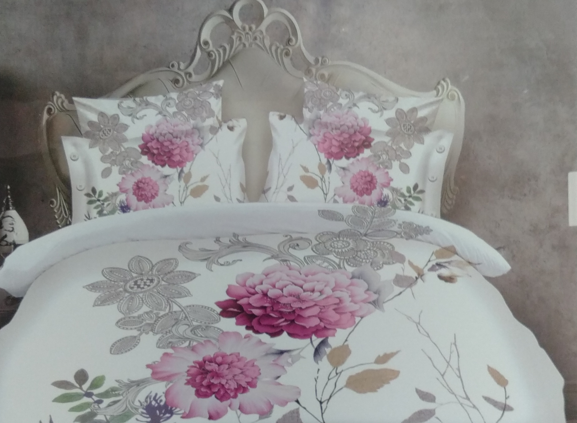 MAGIC Bed Sheet by METROPOLIS