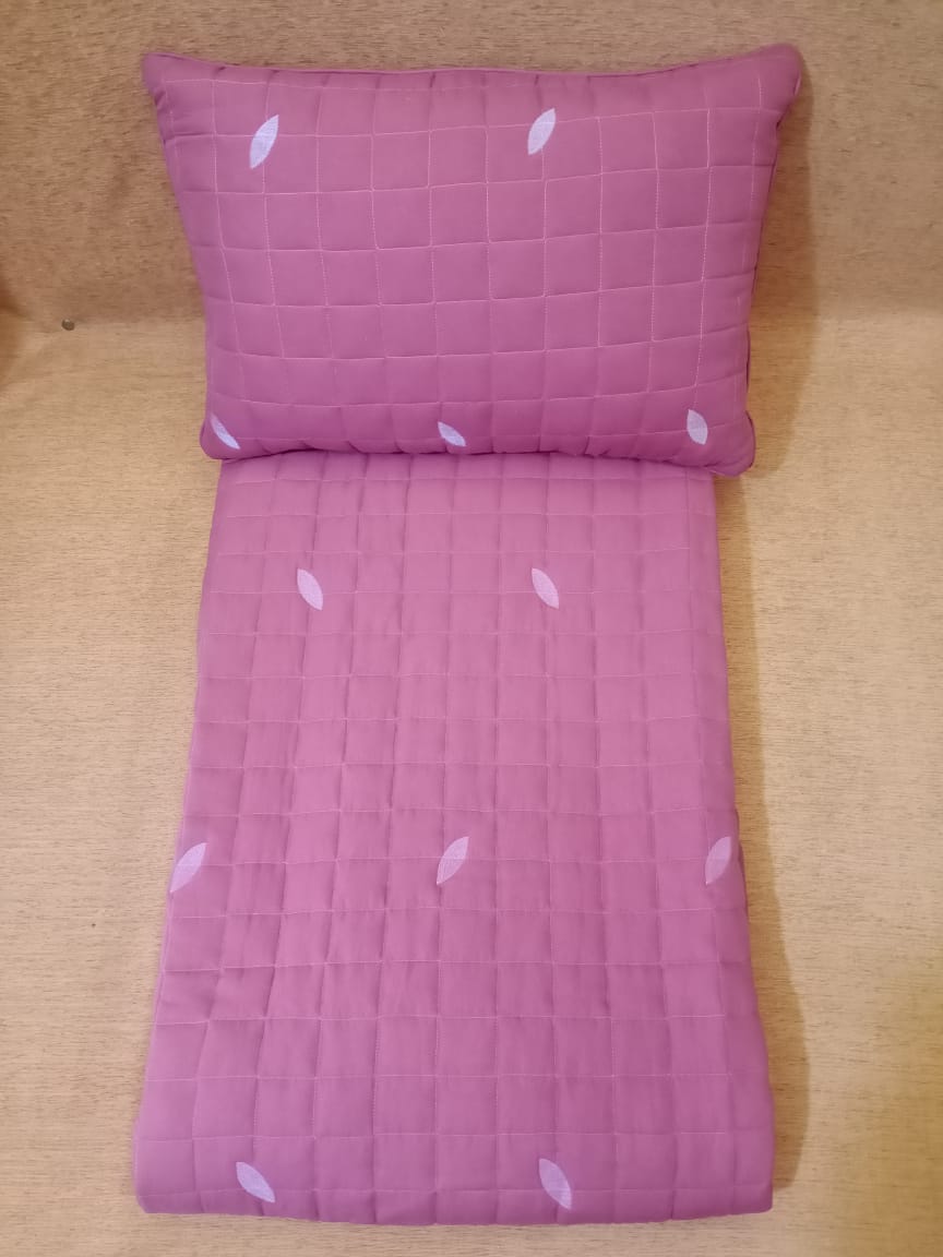 Designer  Quilted Double Bed Bedcover BY HOMIEKART